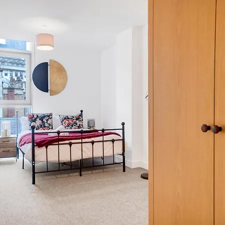 Ultra Stylish 2 Bedroom Apt Centrally Located Apartment Birmingham