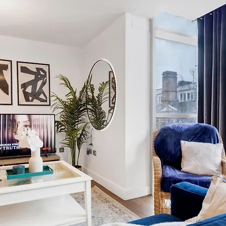 Ultra Stylish 2 Bedroom Apt Centrally Located * Birmingham